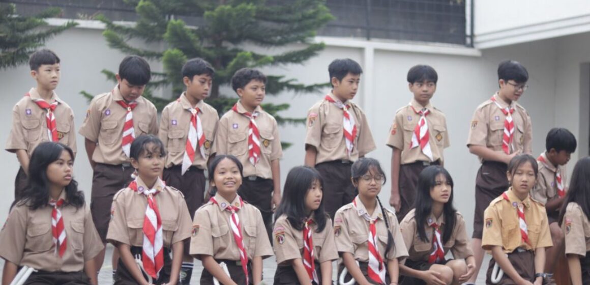 Salinan dari COVER WEB (1)