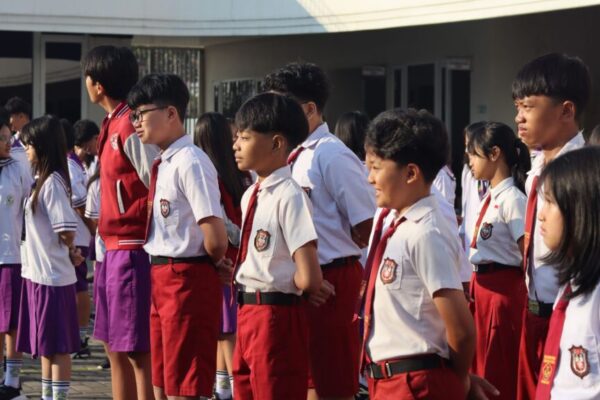 Salinan dari COVER WEB (3)